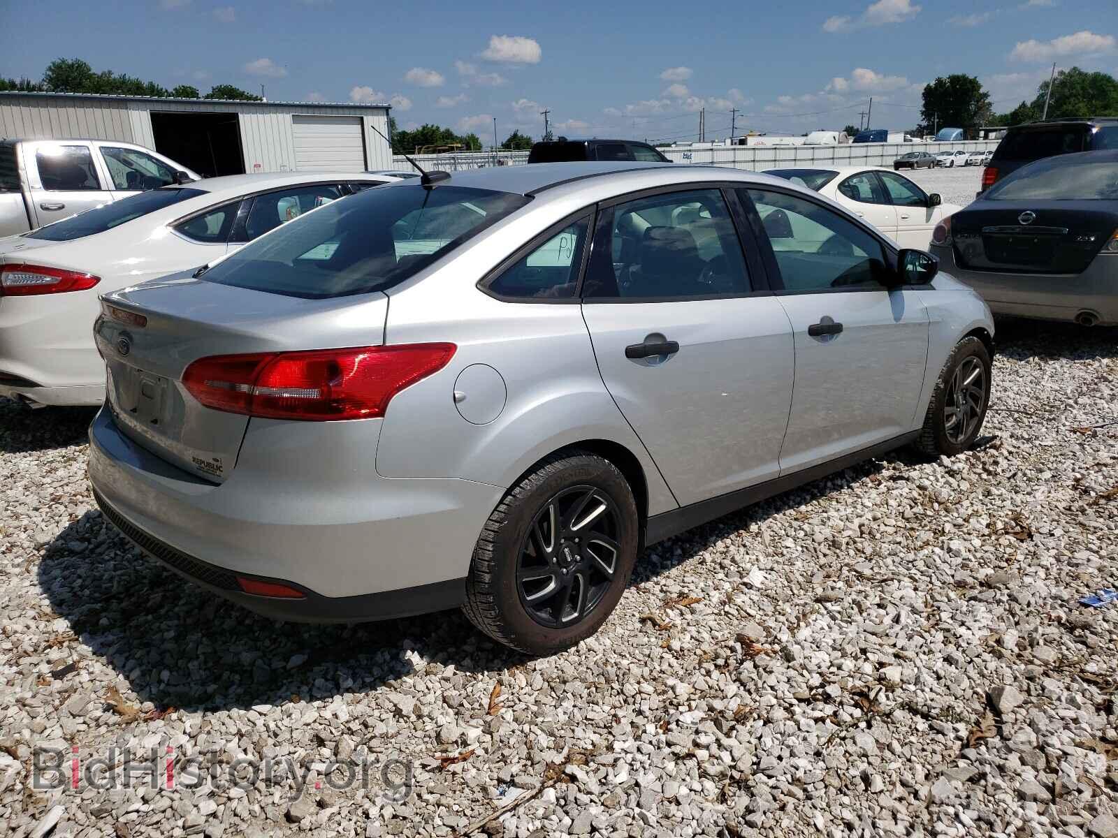 2018 FORD FOCUS - VIN: 1FADP3E27JL303310 - Фото 4