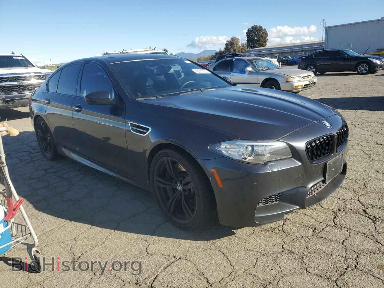 2014 BMW M5 - VIN: WBSFV9C55ED593760 - Фото 4