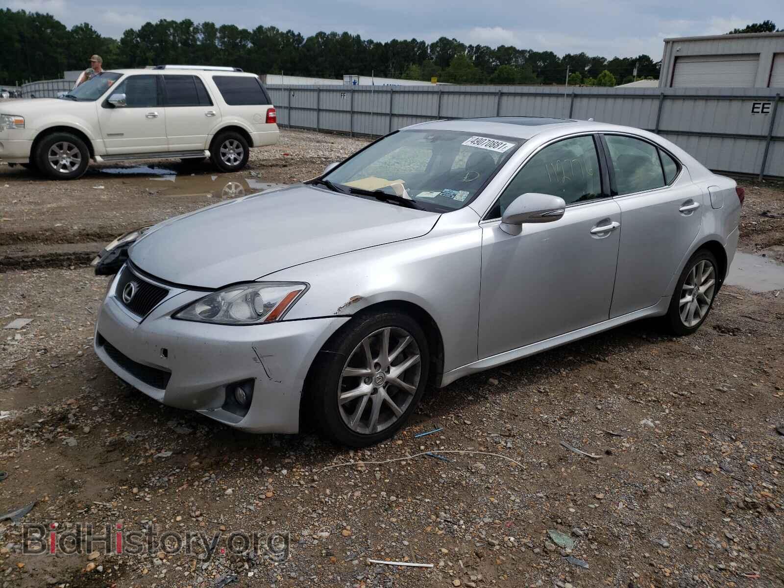 2011 LEXUS IS - VIN: JTHCE5C25B5000315 - Фото 2