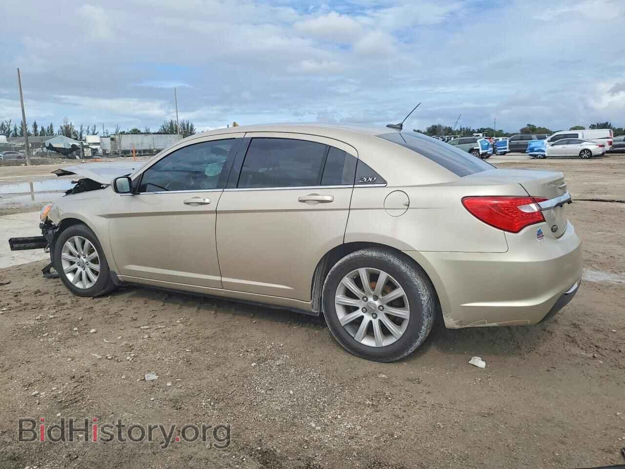 2014 CHRYSLER 200 - VIN: 1C3CCBBB5EN159383 - Фото 2