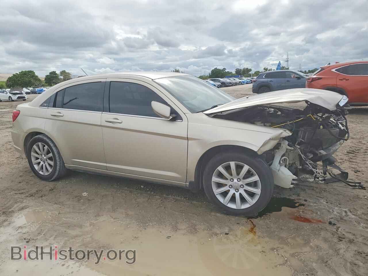 2014 CHRYSLER 200 - VIN: 1C3CCBBB5EN159383 - Фото 4