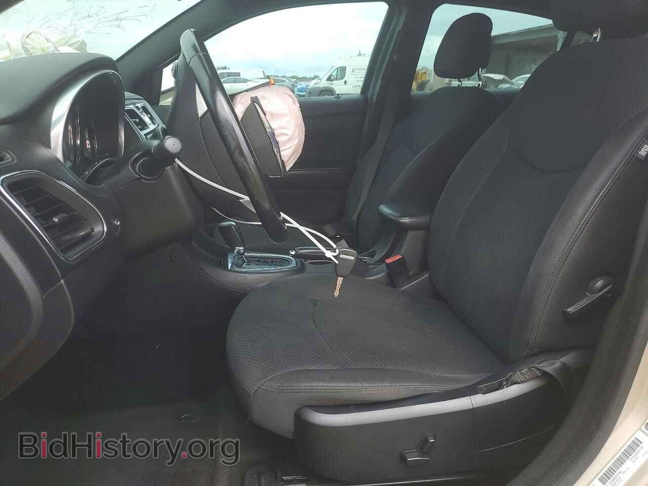 2014 CHRYSLER 200 - VIN: 1C3CCBBB5EN159383 - Фото 7