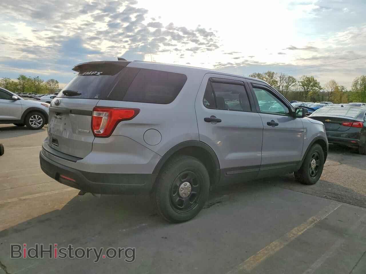 2018 FORD EXPLORER - VIN: 1FM5K8ATXJGB58468 - Фото 3
