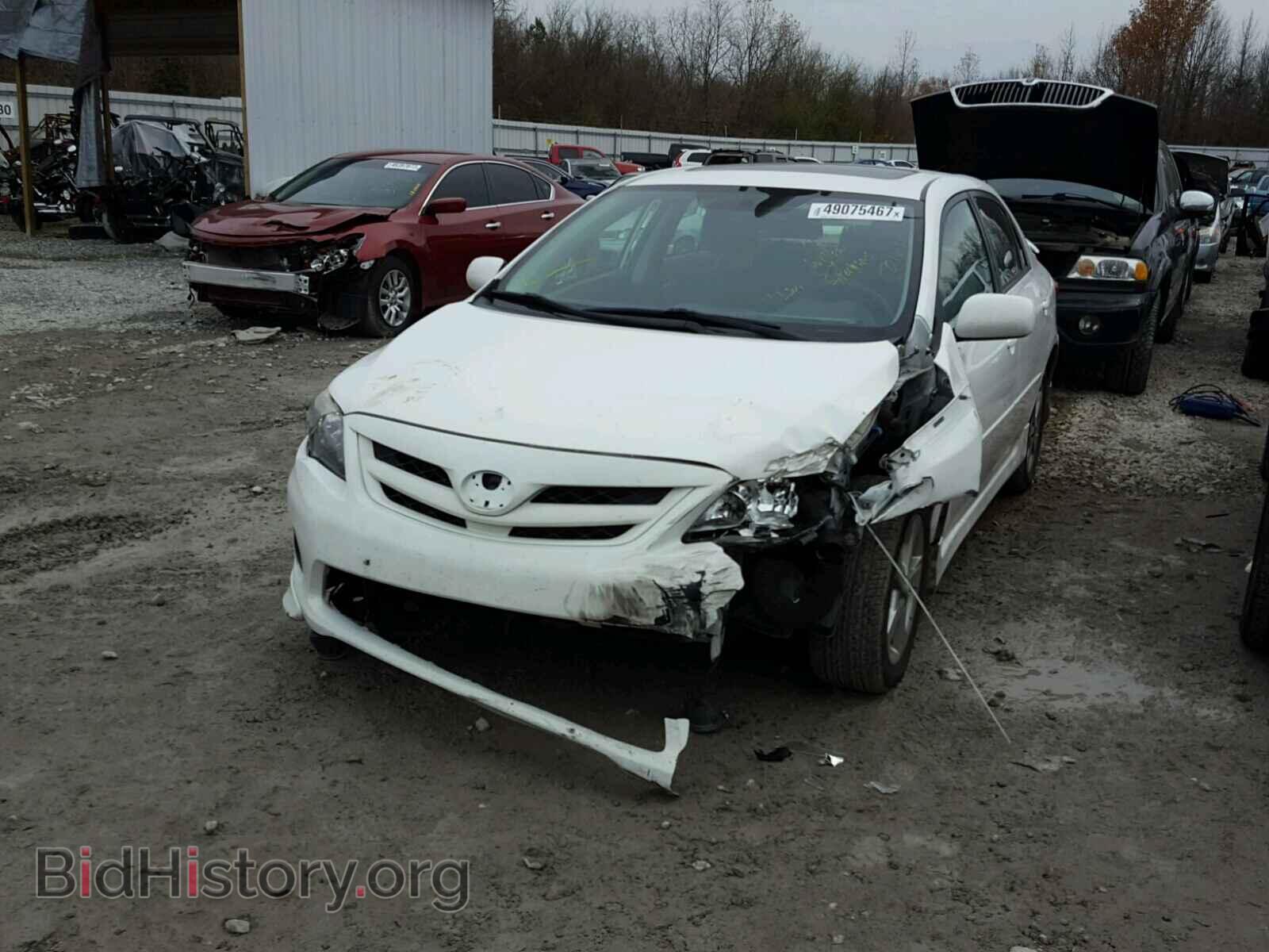 2011 TOYOTA COROLLA BA - VIN: 2T1BU4EE2BC665340 - Фото 2