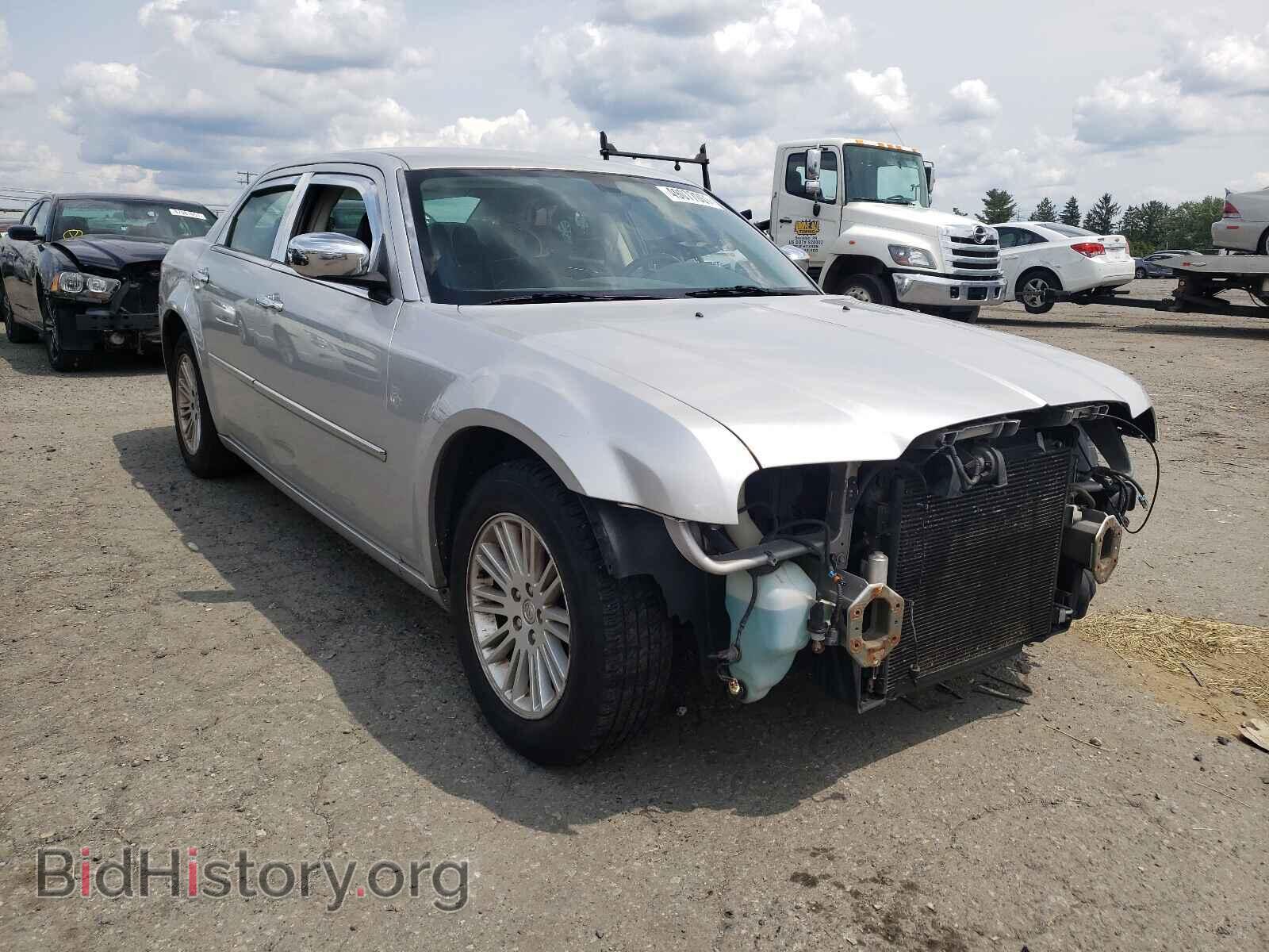 Photo 2C3CA5CV2AH301899 - CHRYSLER 300 2010