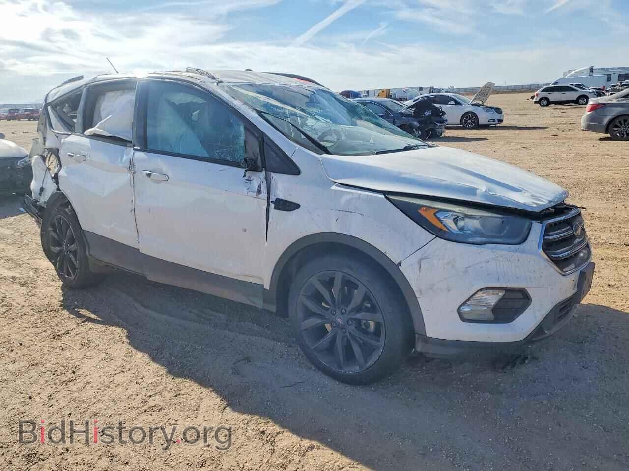 2017 FORD ESCAPE - VIN: 1FMCU9GDXHUD41923 - Фото 4