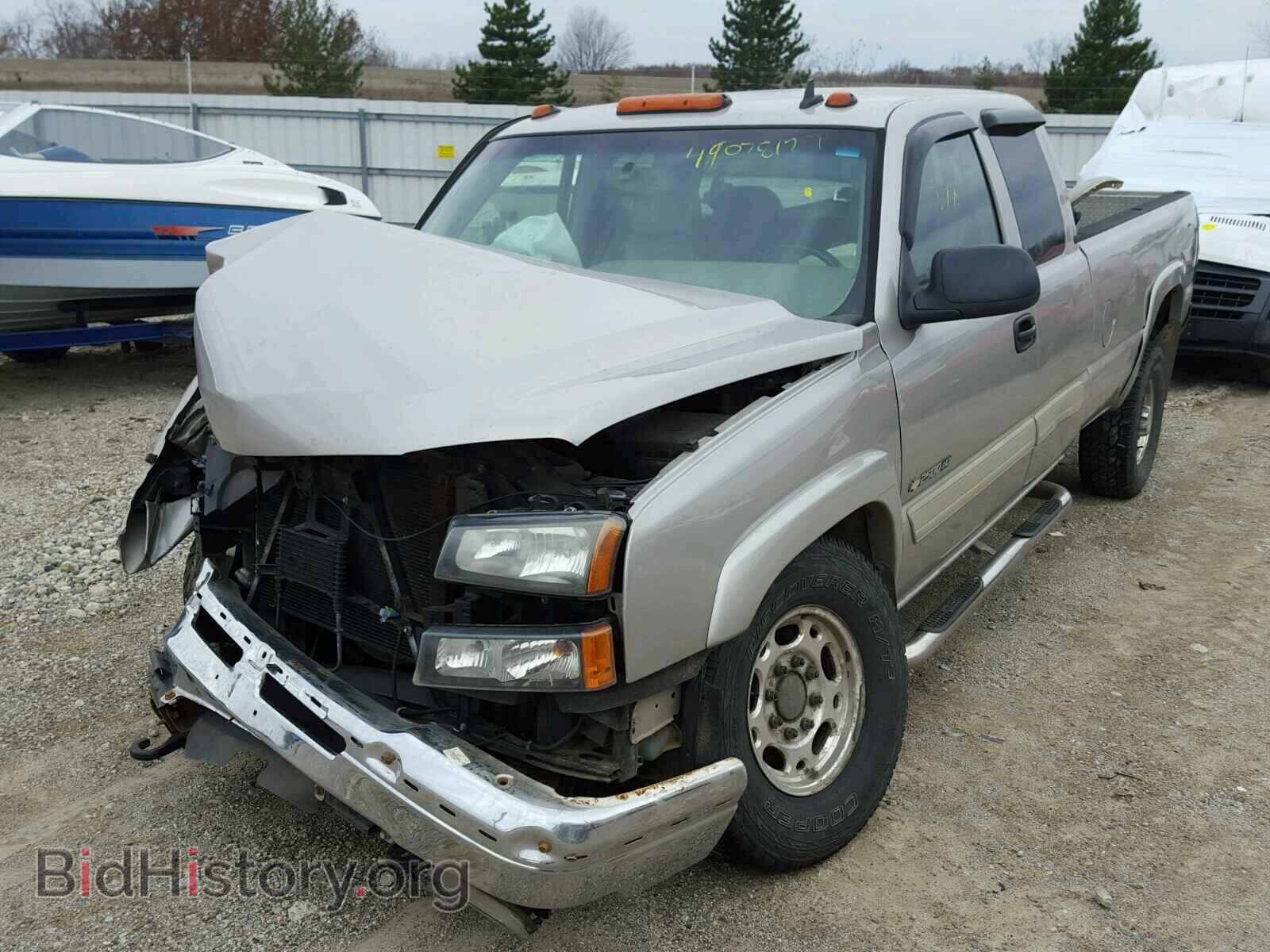 2006 CHEVROLET SILVERADO - VIN: 1GCHK29U06E112145 - Фото 2