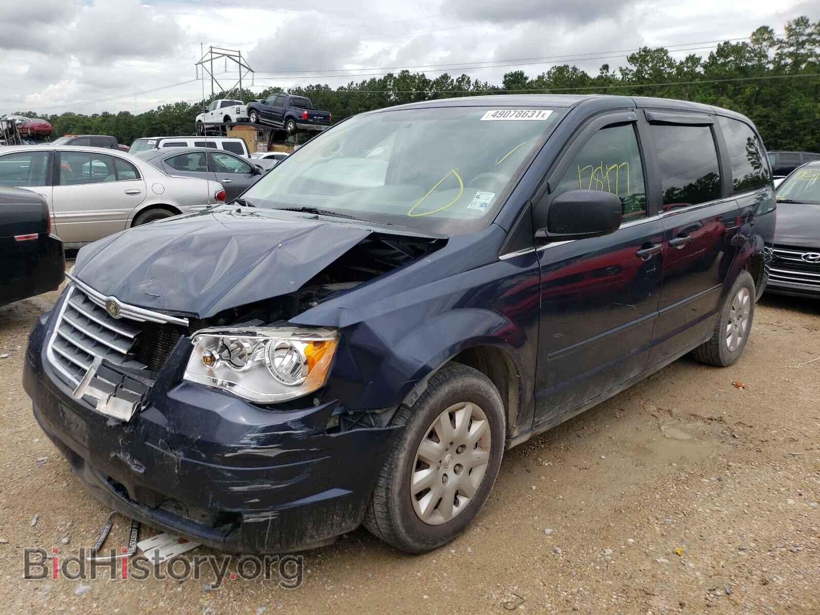 2009 CHRYSLER MINIVAN - VIN: 2A8HR44E29R517298 - Фото 2