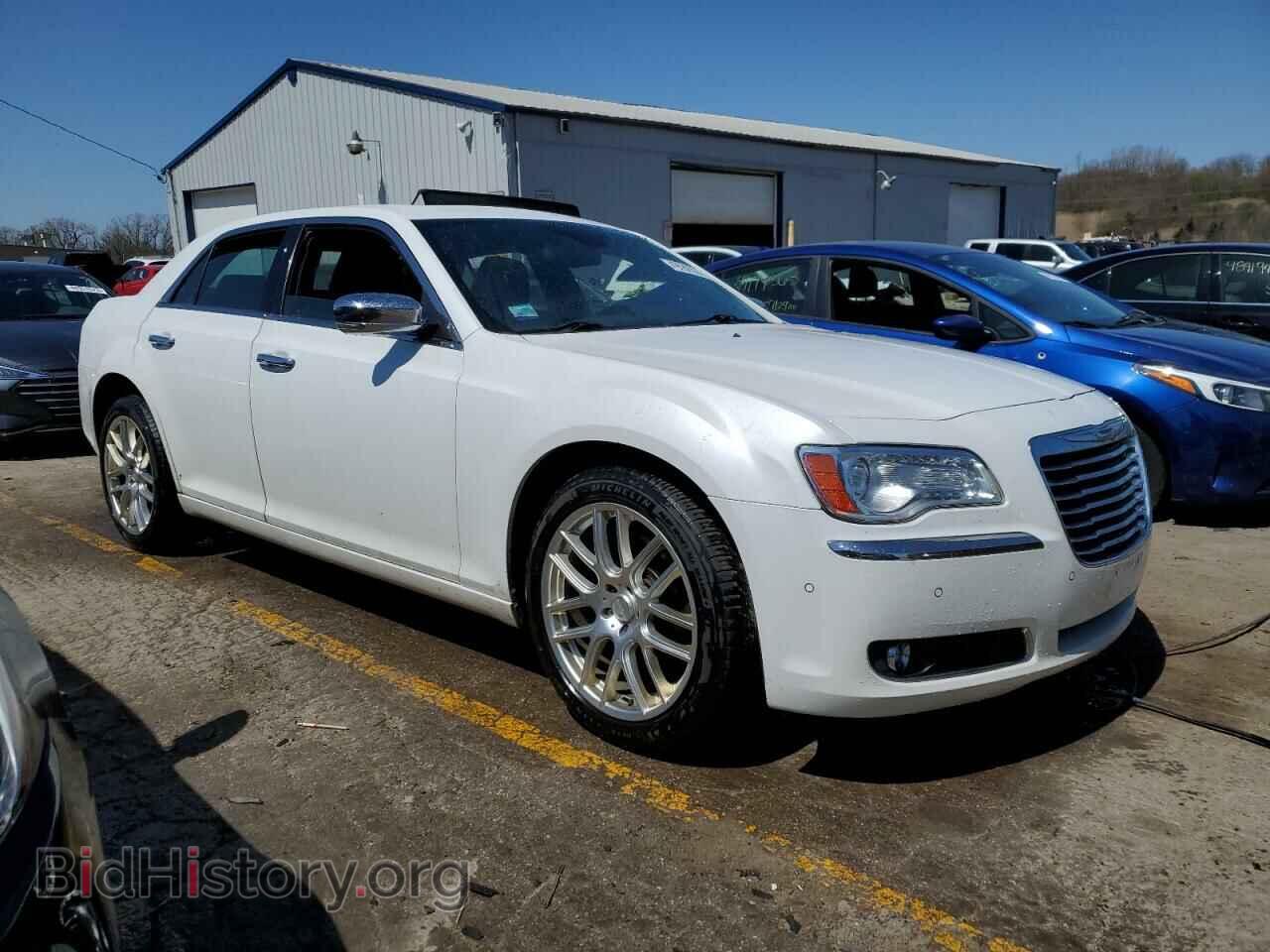 2011 CHRYSLER 300 - VIN: 2C3CA6CT7BH528317 - Фото 4