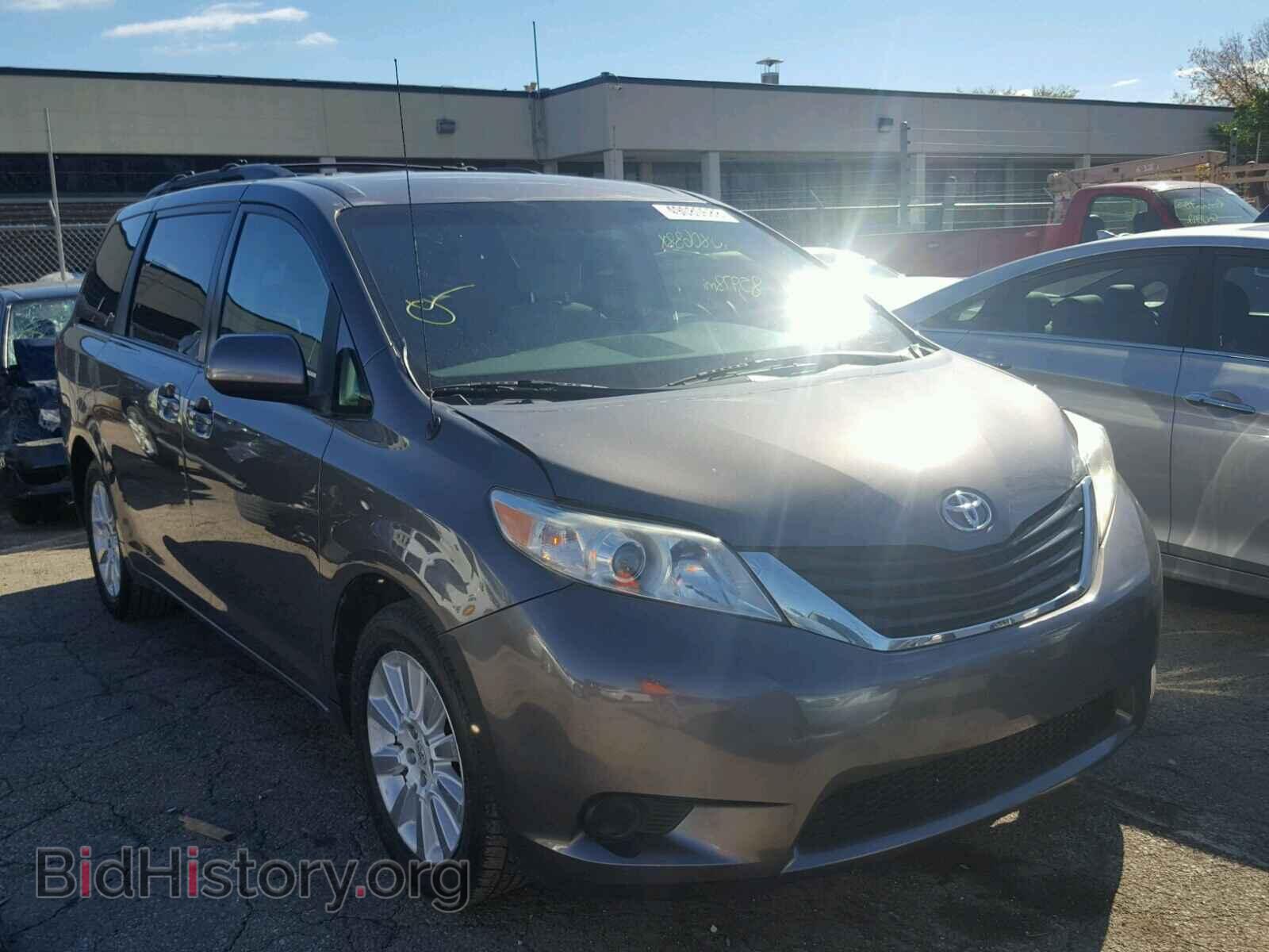 Фотография 5TDJK3DC4ES078564 - TOYOTA SIENNA LE 2014