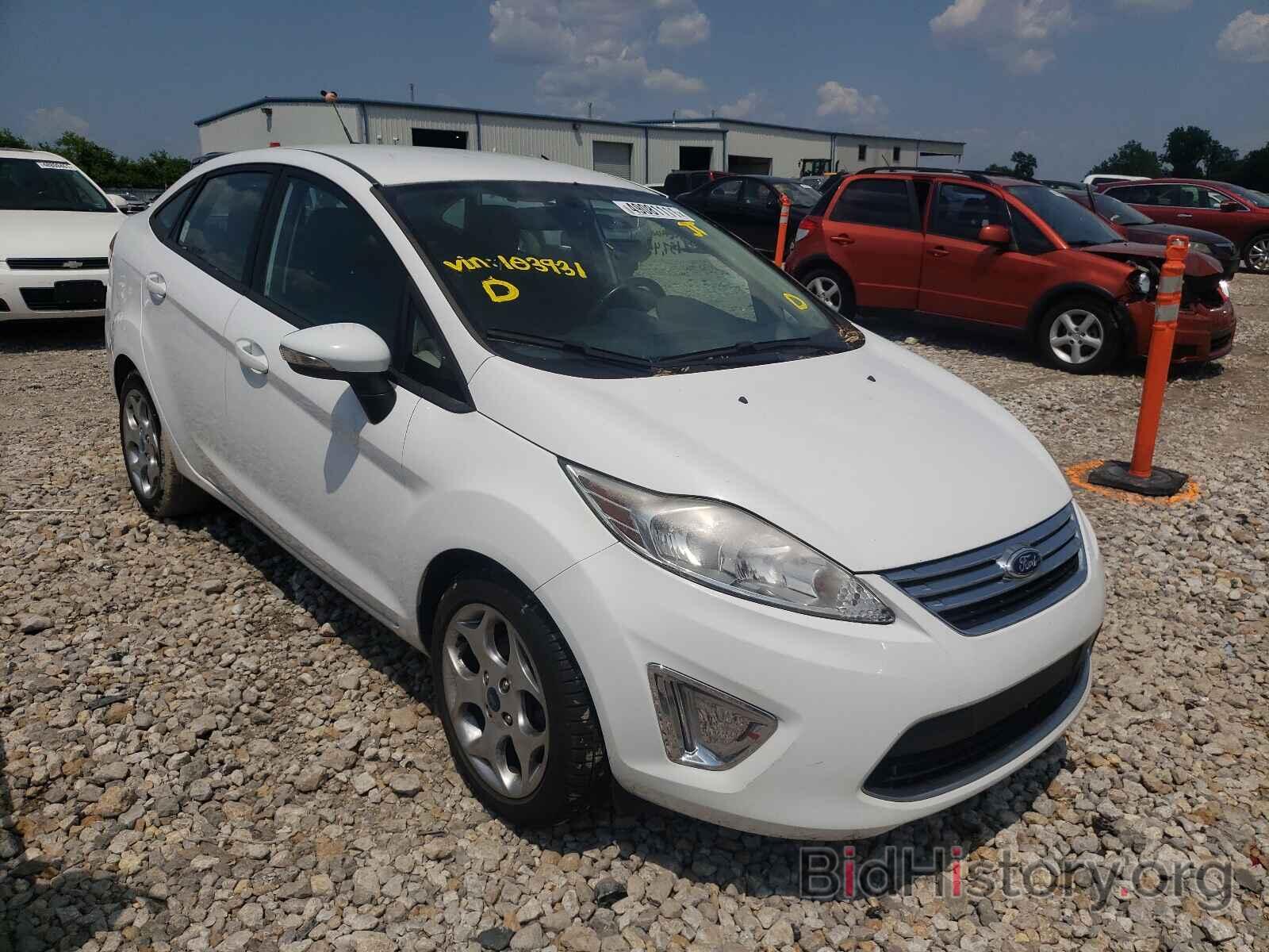 Photo 3FADP4CJ1CM103931 - FORD FIESTA 2012