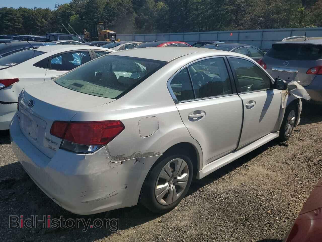 2011 SUBARU LEGACY - VIN: 4S3BMBA67B3231538 - Фото 3