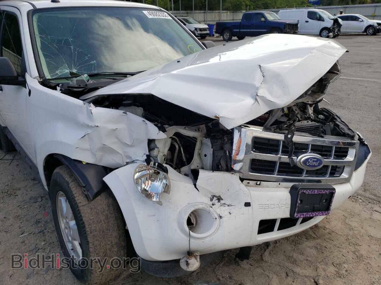 2011 FORD ESCAPE - VIN: 1FMCU0D72BKC65353 - Фото 9