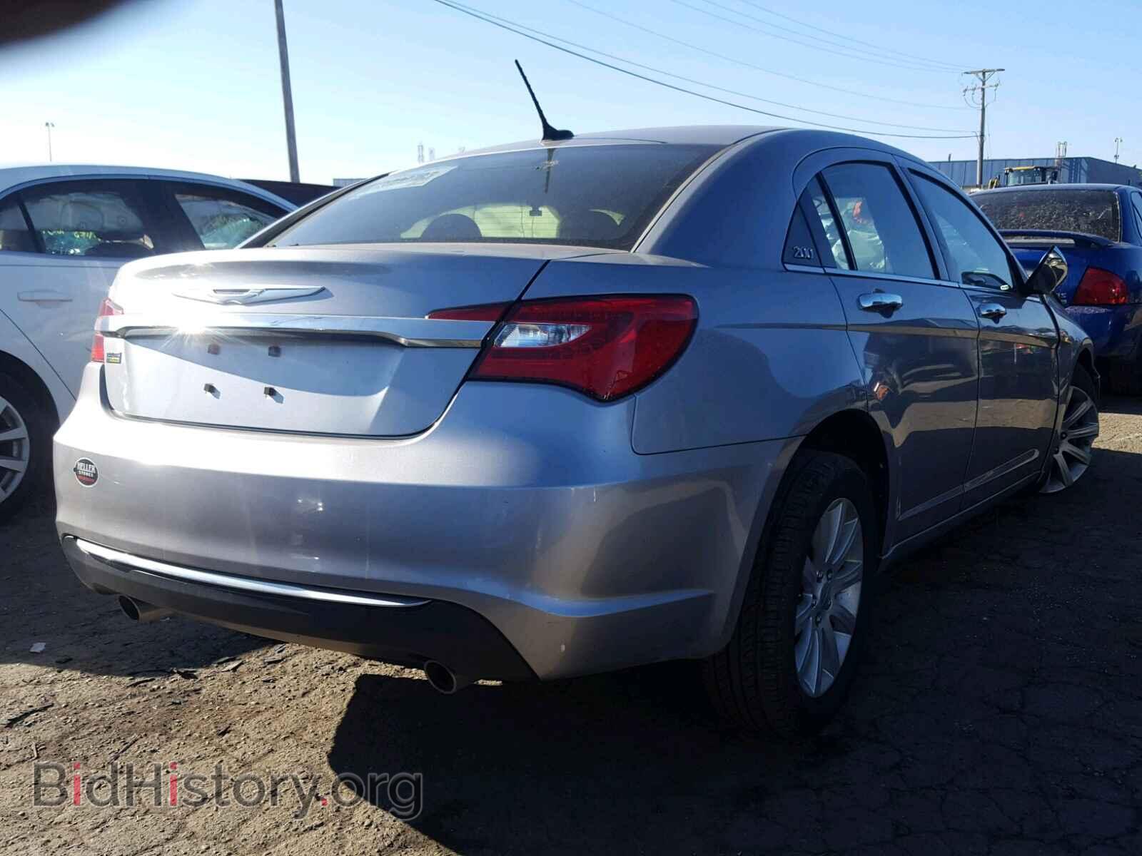 2013 CHRYSLER 200 - VIN: 1C3CCBCG3DN556521 - Фото 4