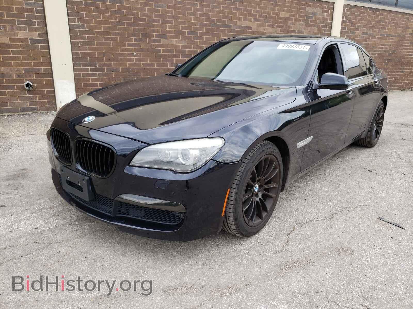 2012 BMW 7 SERIES - VIN: WBAKB4C51CC576861 - Фото 2