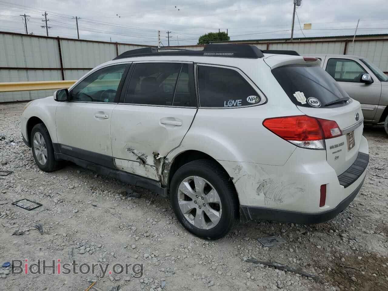 2011 SUBARU OUTBACK - VIN: 4S4BRBCC6B3436476 - Фото 2