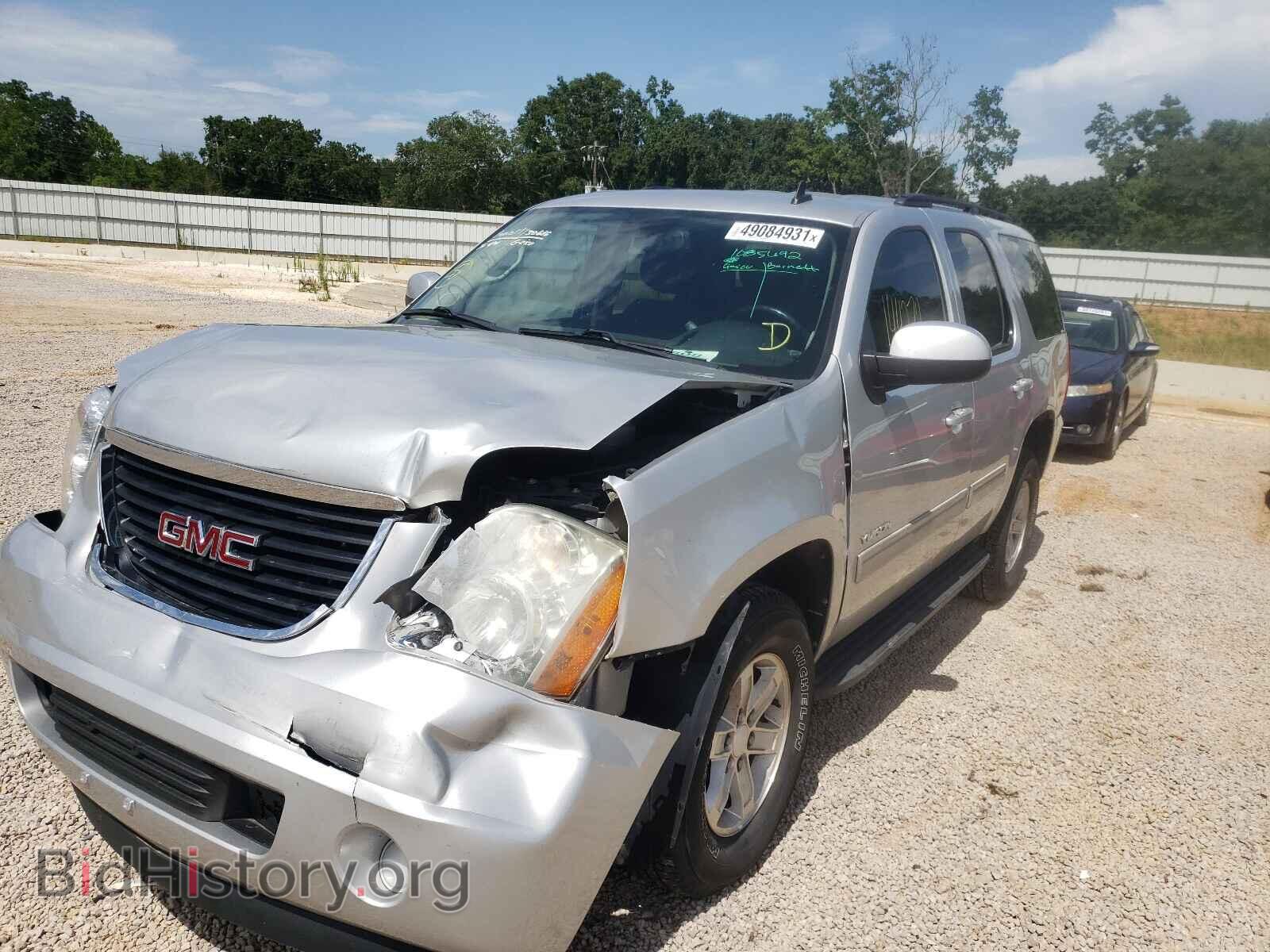 2011 GMC YUKON - VIN: 1GKS1AE05BR191843 - Фото 2