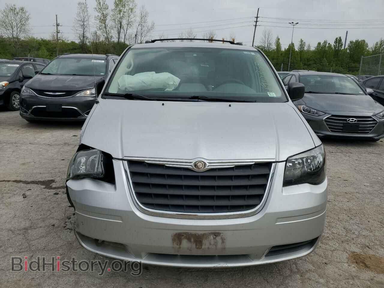 2008 CHRYSLER MINIVAN - VIN: 2A8HR44H58R123979 - Фото 5