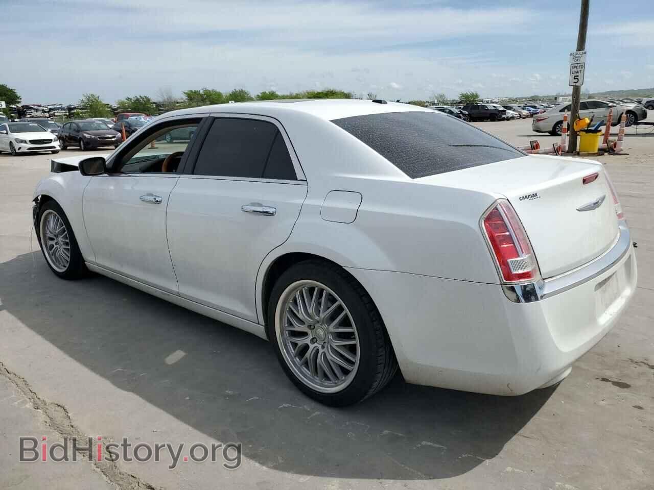 2012 CHRYSLER 300 - VIN: 2C3CCAET3CH147012 - Фото 2