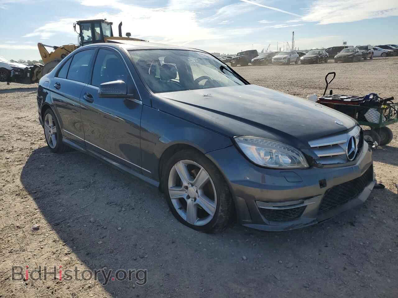 2010 MERCEDES-BENZ C-CLASS - VIN: WDDGF5EB7AA403169 - Photo 4