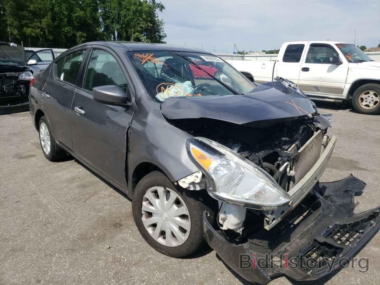 Photo 3N1CN7AP3KL813389 - NISSAN VERSA 2019