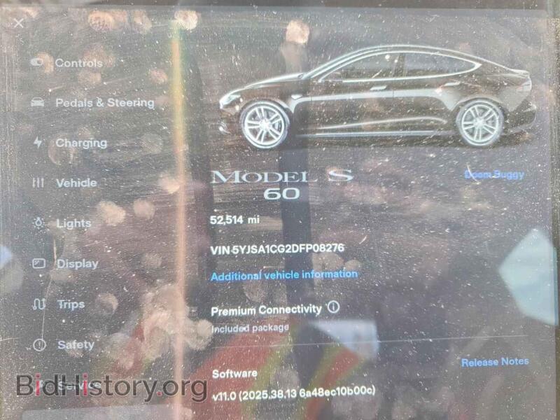 2013 Tesla MODEL S (VIN 5YJSA1CG2DFP08276) — фото 9 из 12