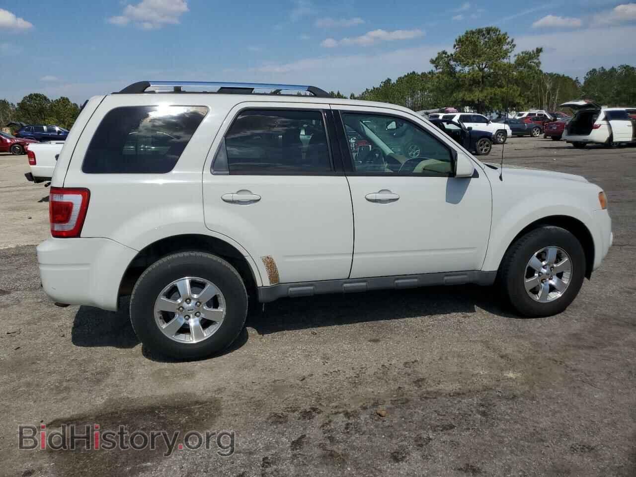 2011 FORD ESCAPE - VIN: 1FMCU0EG3BKA41622 - Фото 3