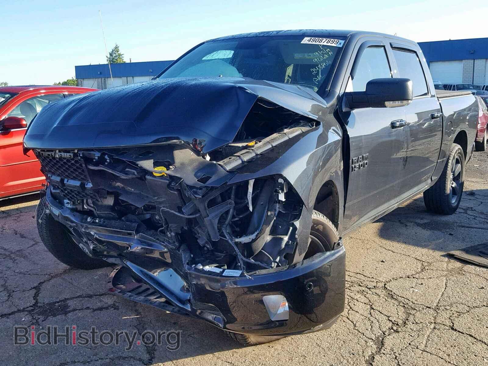 2018 RAM 1500 SLT - VIN: 1C6RR7LT2JS243866 - Фото 2