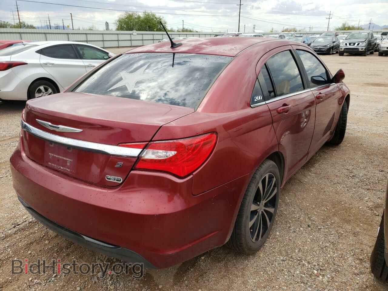 2013 CHRYSLER 200 - VIN: 1C3CCBBG3DN744831 - Фото 4