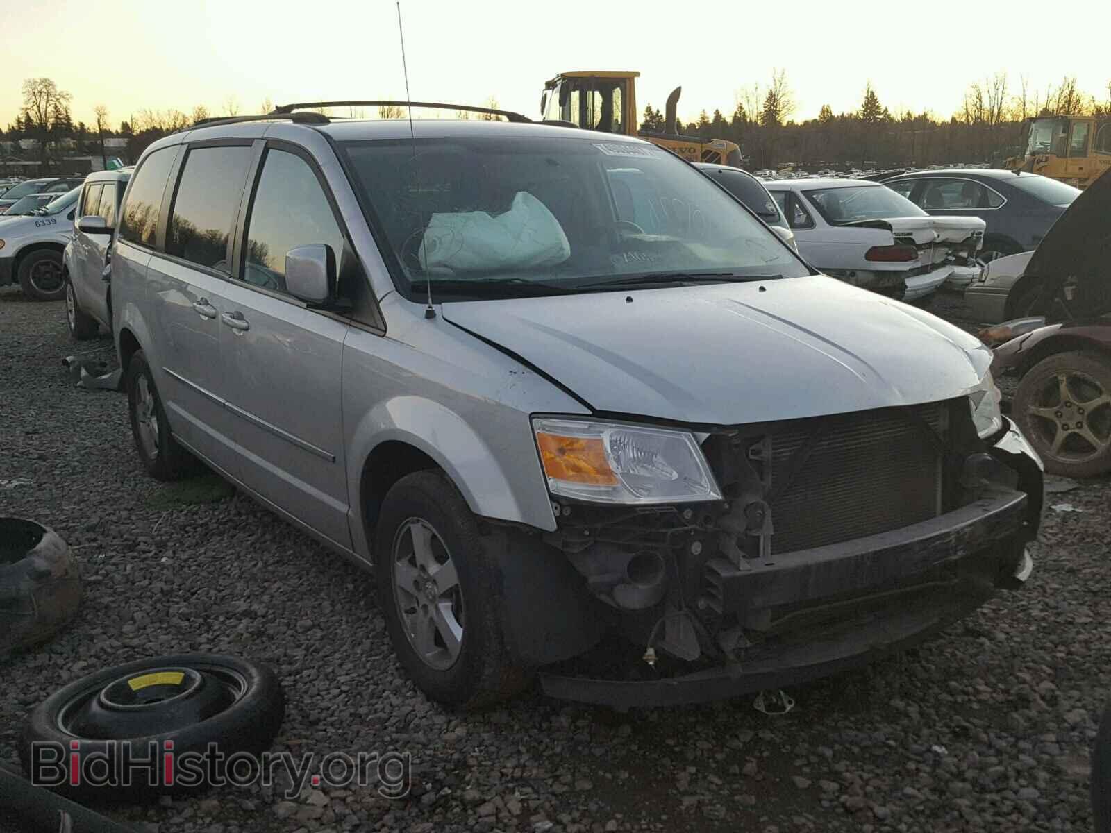 Фотография 2D4RN5D19AR458929 - DODGE CARAVAN 2010