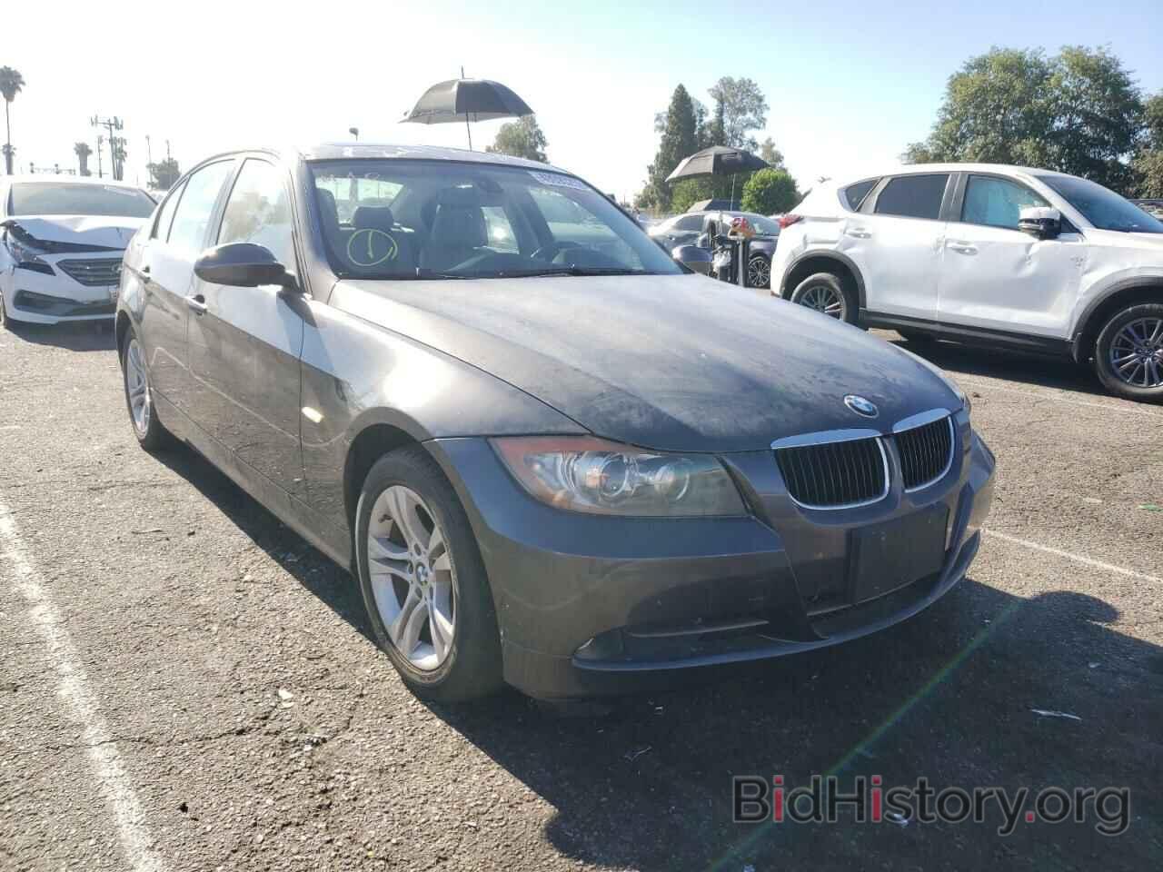 Photo WBAVA33578KX87506 - BMW 3 SERIES 2008