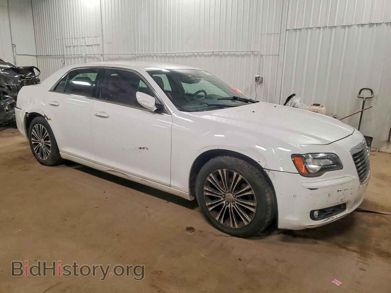 2012 CHRYSLER 300 - VIN: 2C3CCAGG0CH174748 - Фото 4