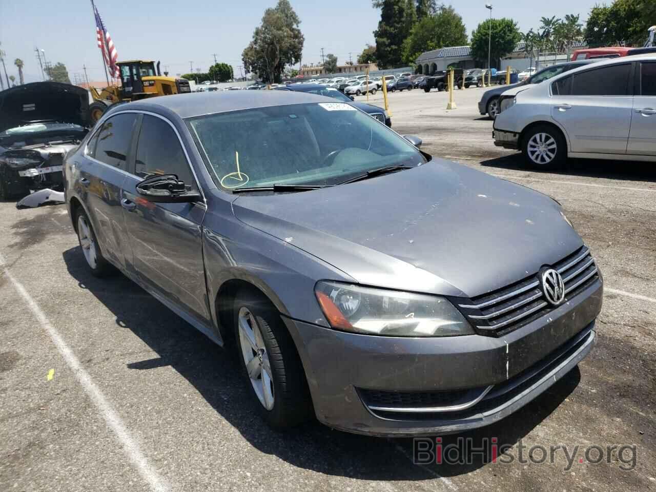 Photo 1VWBH7A38CC016899 - VOLKSWAGEN PASSAT 2012