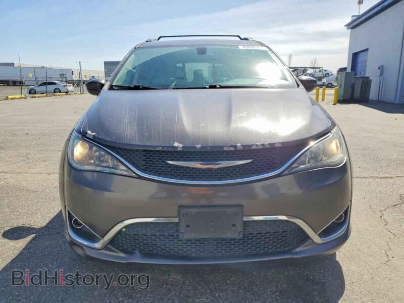 2017 Chrysler PACIFICA (VIN 2C4RC1BG6HR654338) — photo 5 of 14