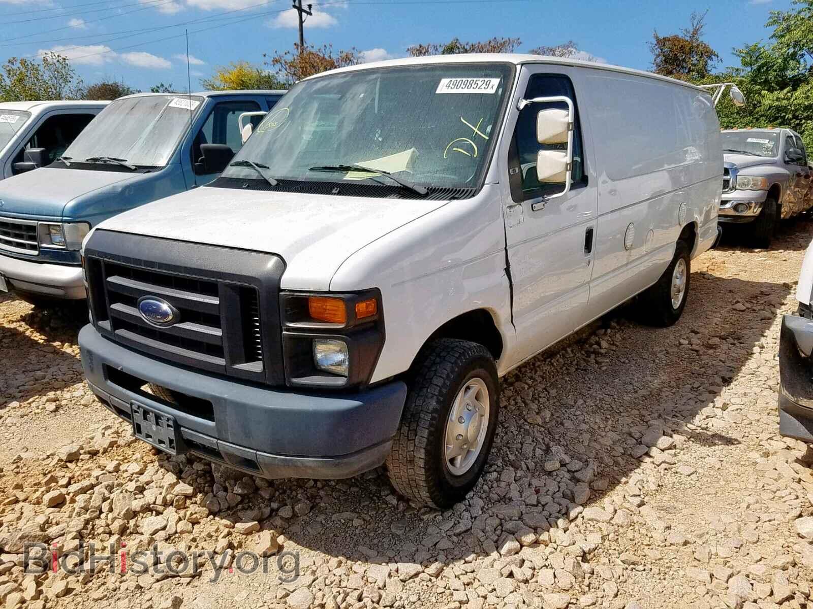 2011 FORD ECONOLINE - VIN: 1FDSS3EL0BDB36742 - Фото 2
