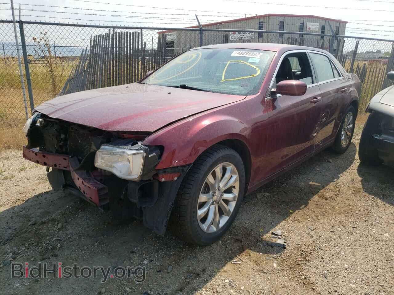 2017 CHRYSLER 300 - VIN: 2C3CCARG6HH648366 - Фото 2