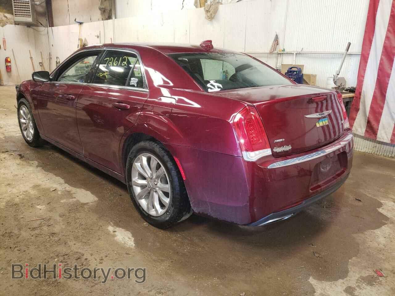 2017 CHRYSLER 300 - VIN: 2C3CCARG6HH648366 - Фото 3