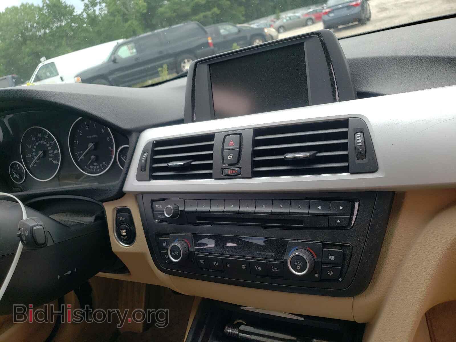 2012 BMW 3 SERIES - VIN: WBA3A5C54CF349899 - Фото 9