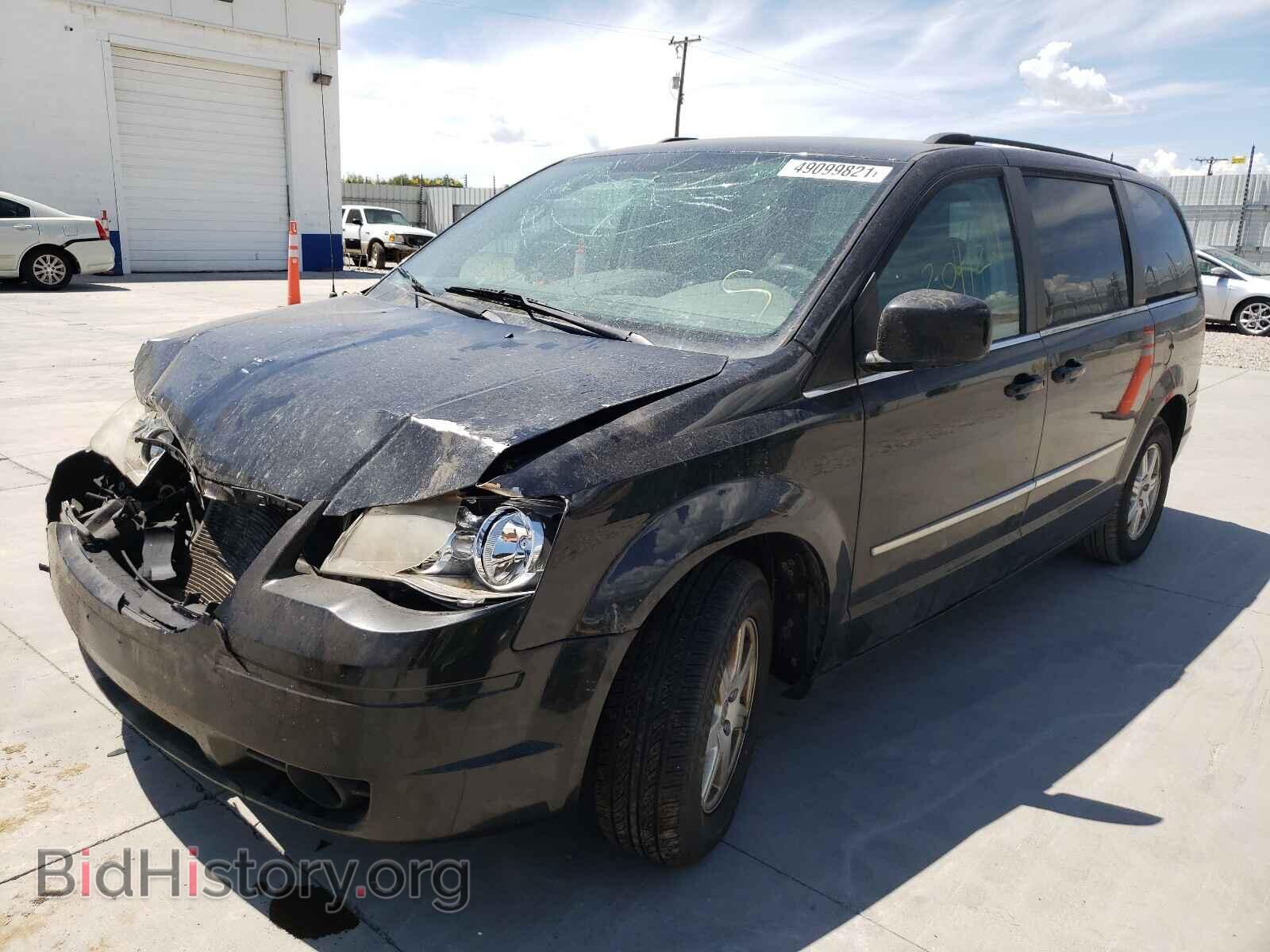 2010 CHRYSLER MINIVAN - VIN: 2A4RR5D17AR306790 - Фото 2