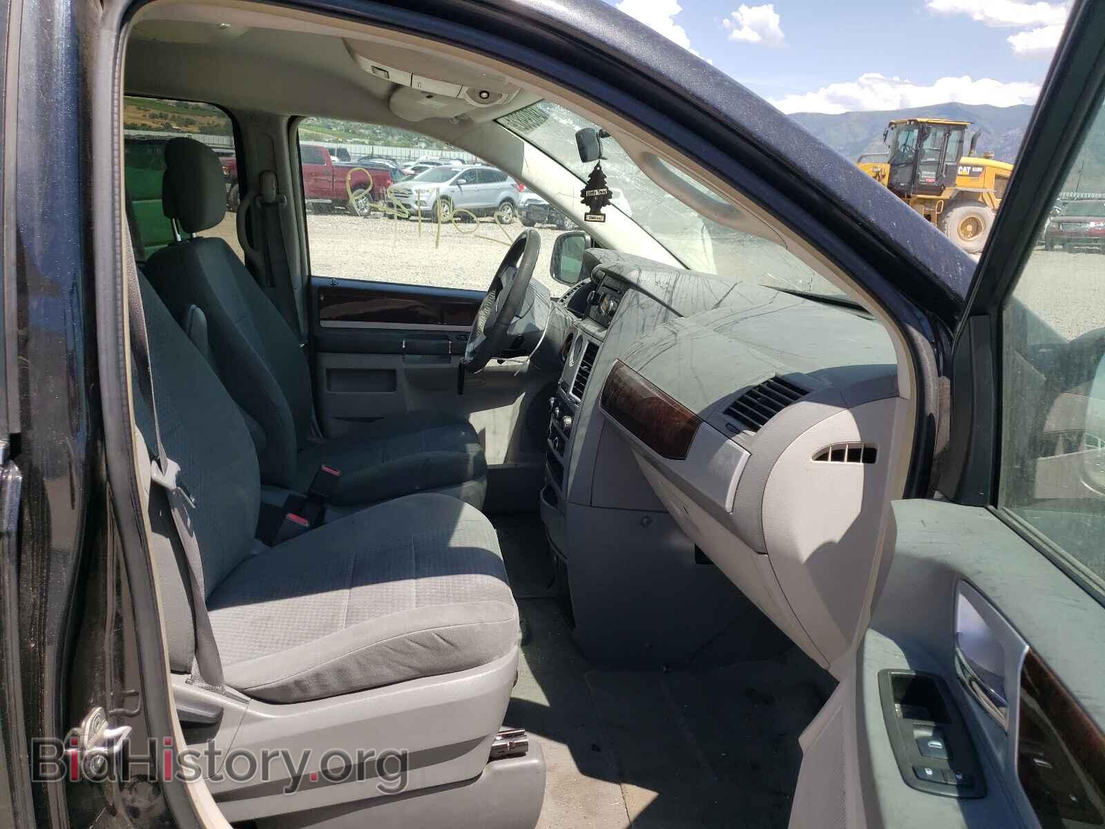 2010 CHRYSLER MINIVAN - VIN: 2A4RR5D17AR306790 - Фото 5