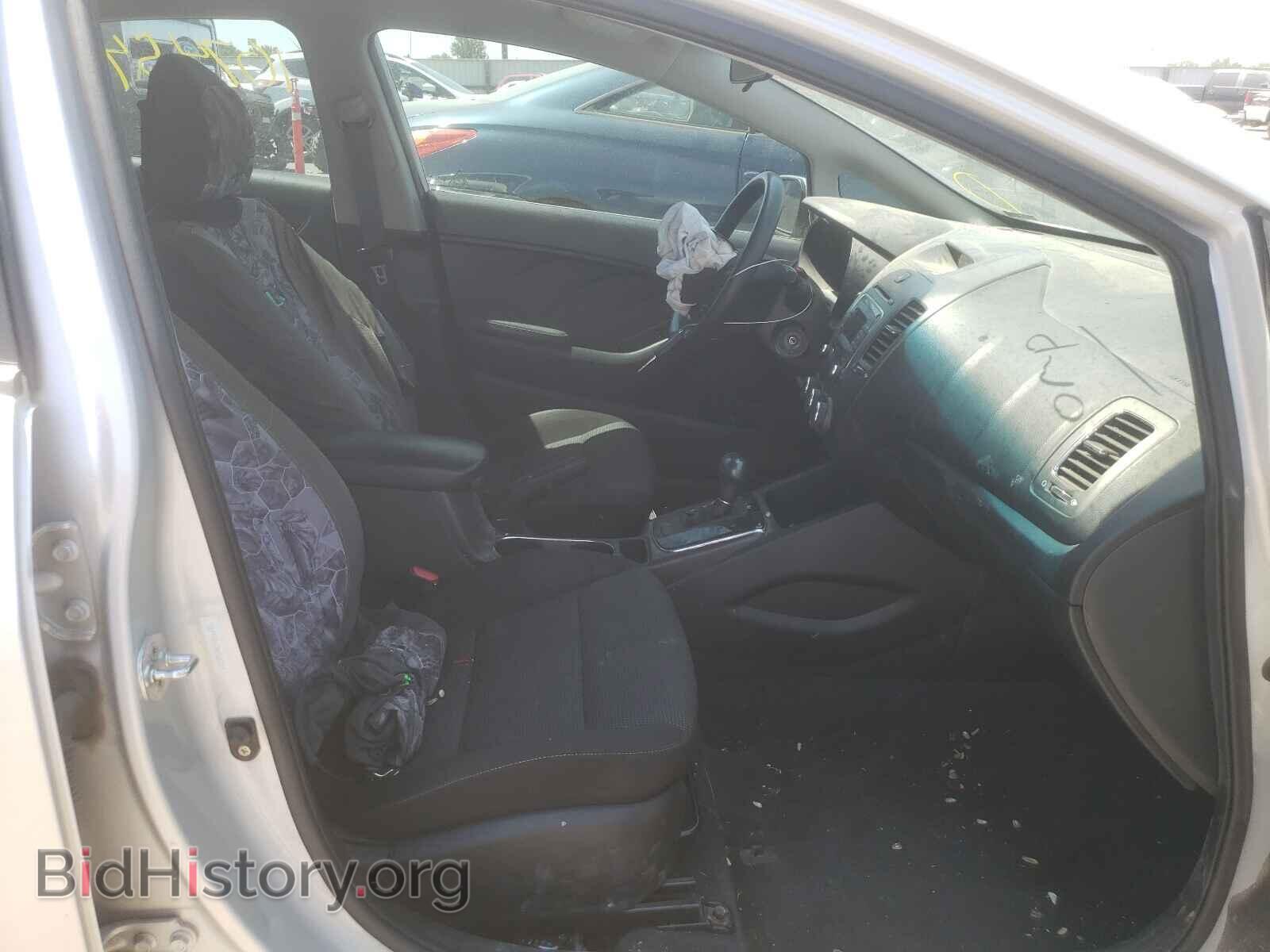 2017 KIA FORTE - VIN: 3KPFK4A73HE120367 - Фото 5
