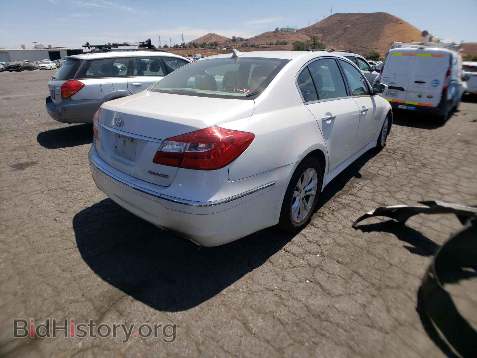 2013 HYUNDAI GENESIS - VIN: KMHGC4DD1DU244020 - Фото 4