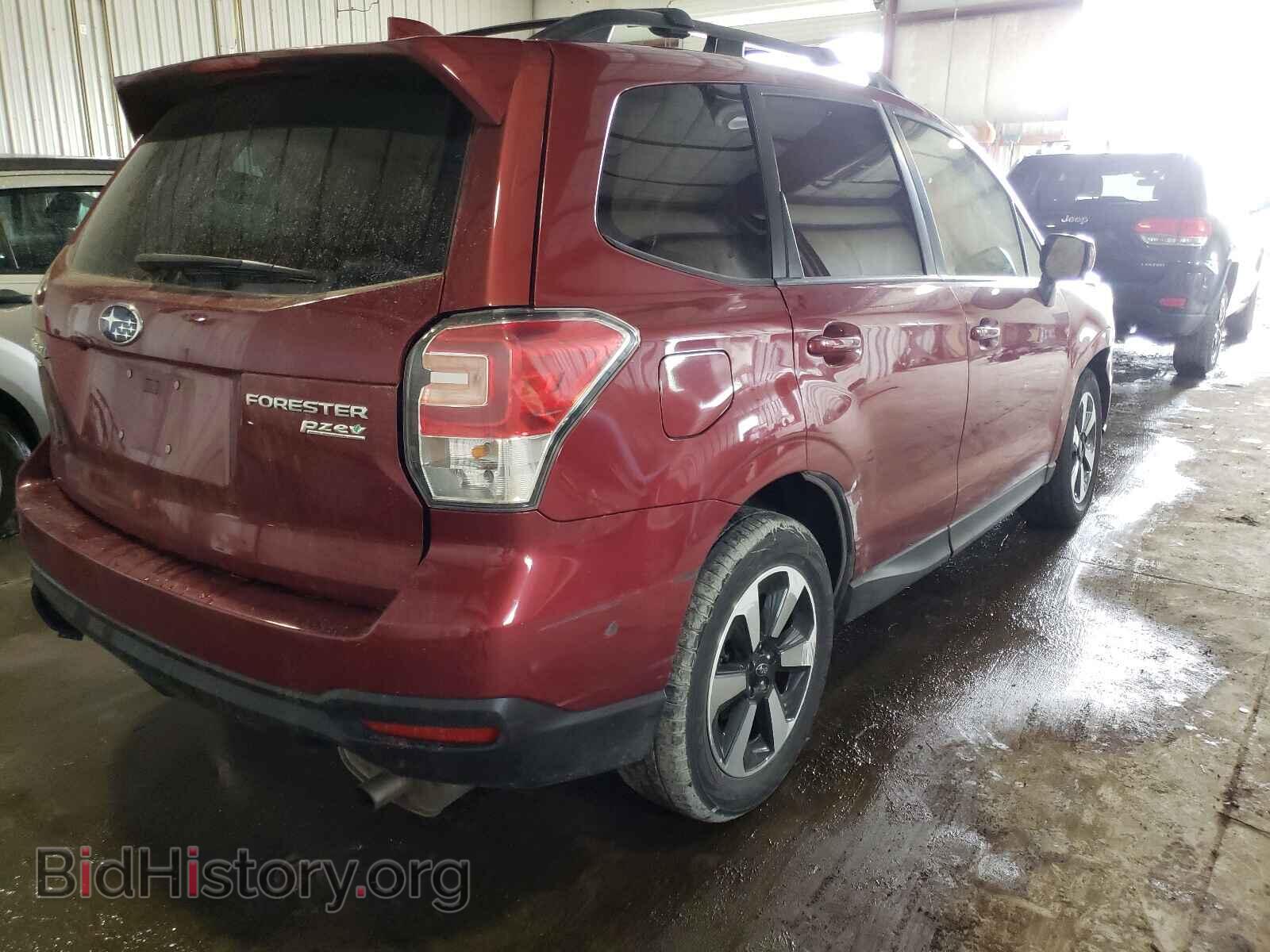 2017 SUBARU FORESTER - VIN: JF2SJAEC0HG481984 - Фото 4