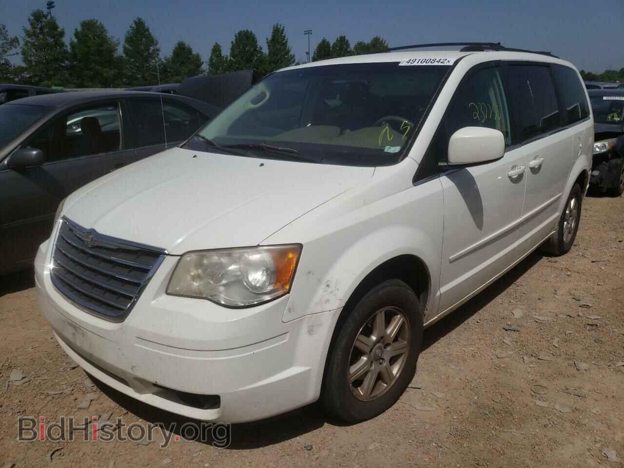 2008 CHRYSLER MINIVAN - VIN: 2A8HR54P98R765697 - Фото 2