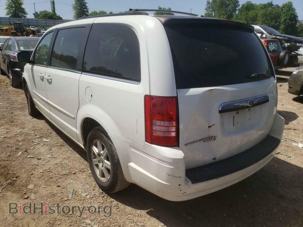 2008 CHRYSLER MINIVAN - VIN: 2A8HR54P98R765697 - Фото 3