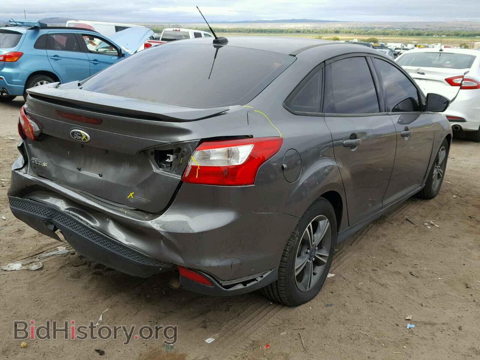 2014 FORD FOCUS - VIN: 1FADP3F22EL420538 - Photo 4