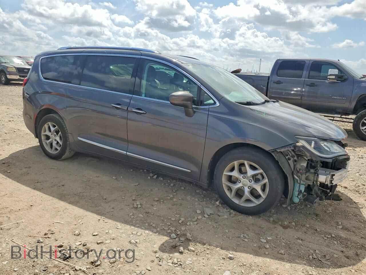 2017 CHRYSLER PACIFICA - VIN: 2C4RC1EG2HR531003 - Photo 4