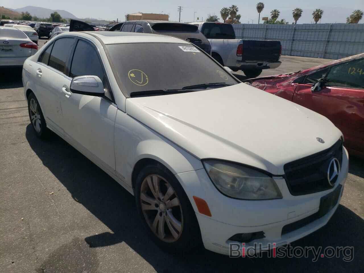 Photo WDDGF54X28R014979 - MERCEDES-BENZ C-CLASS 2008