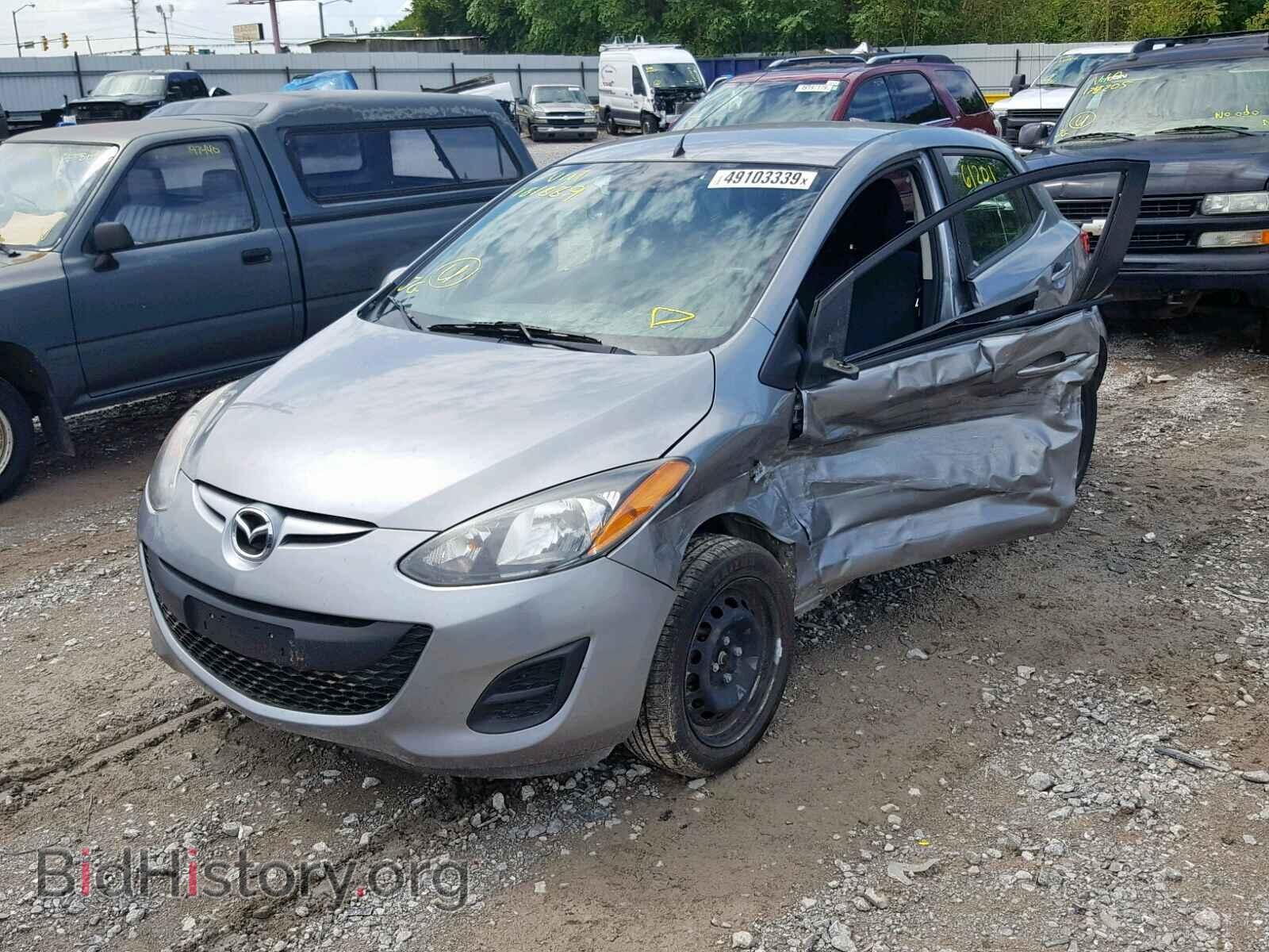 2014 MAZDA 2 - VIN: JM1DE1KY7E0181889 - Photo 2