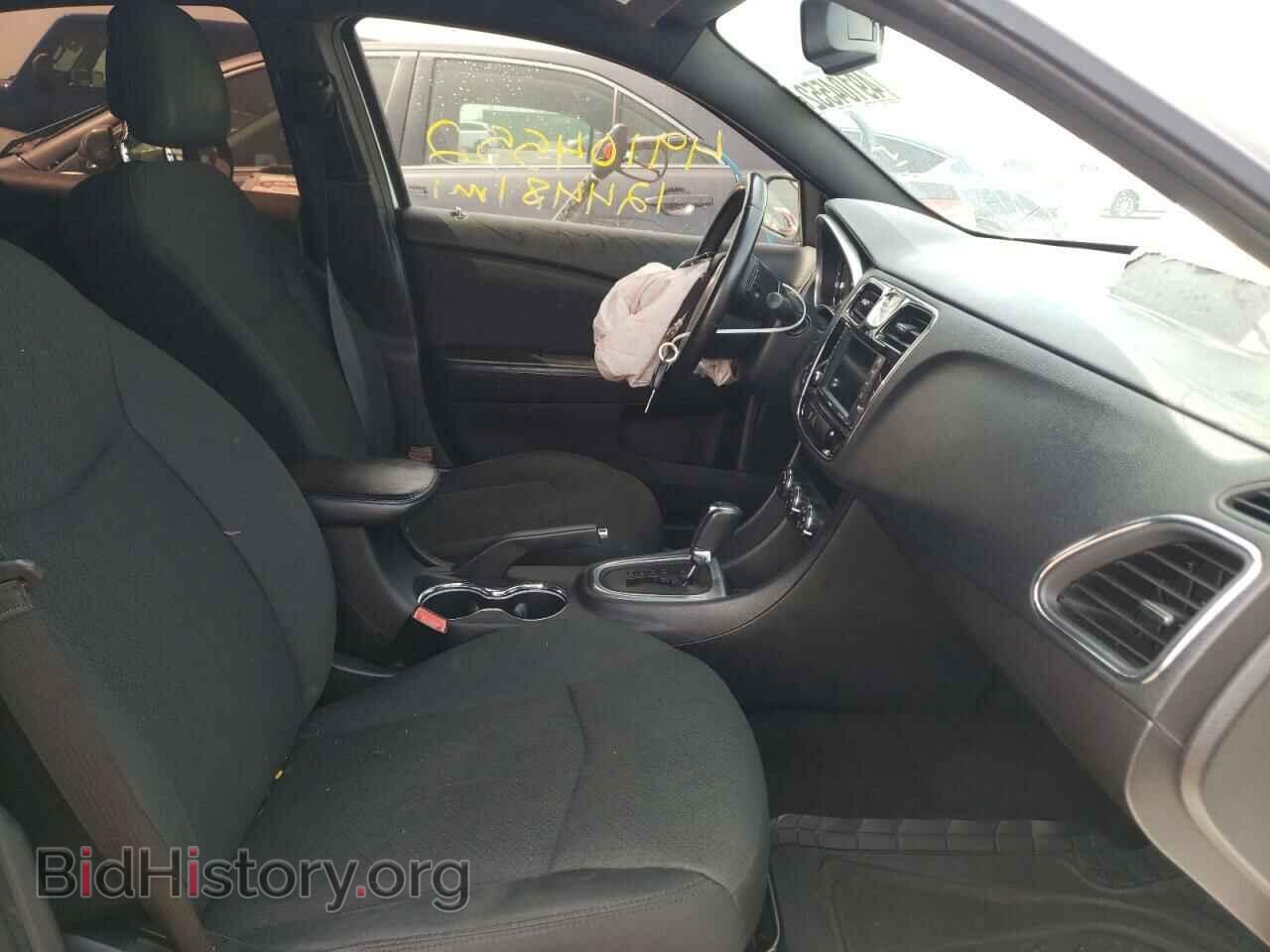 2011 CHRYSLER 200 - VIN: 1C3BC1FB3BN612606 - Фото 5